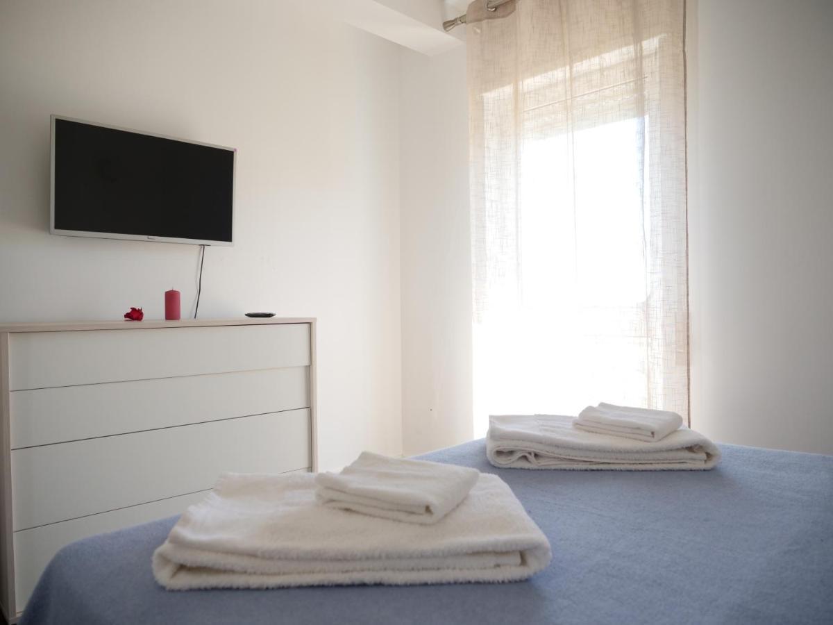 Cozy Apartment With Sea View Over Meia Praia Lagos Eksteriør bilde